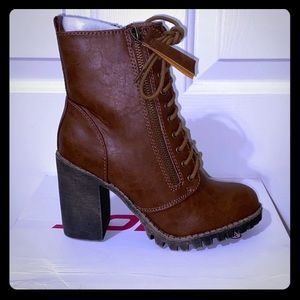 SODA Ankle Booties